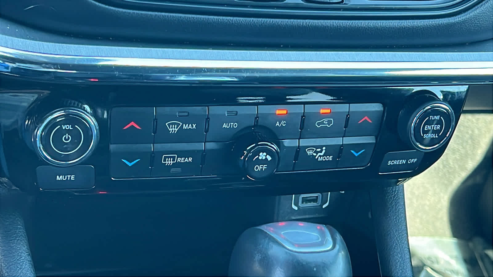 Used 2022 Jeep Compass High Altitude image 14