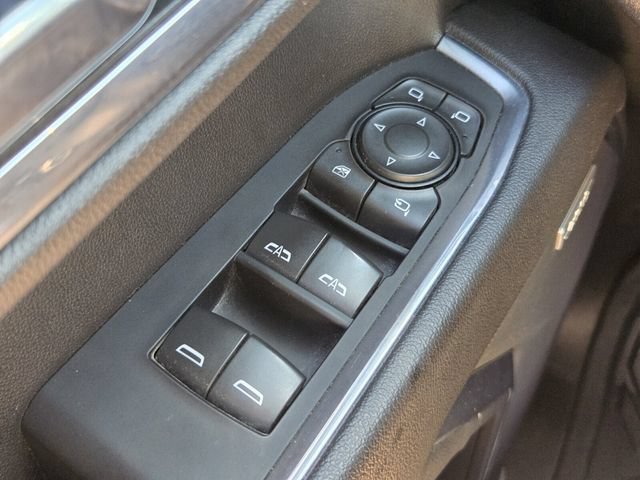 Used 2022 Chevrolet Silverado 1500 LTZ w/ LTZ Premium Package AWD/4WD image 28
