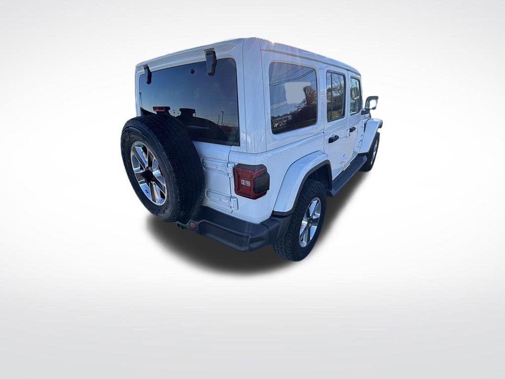 Used 2018 Jeep Wrangler Unlimited Sahara w/ Dual Top Group AWD/4WD image 5