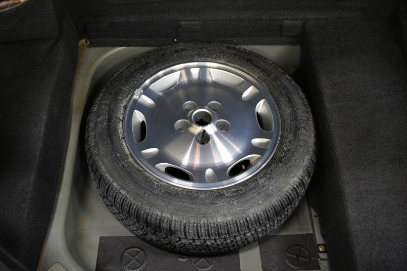 Used 1997 Jaguar XJ6 RWD image 18