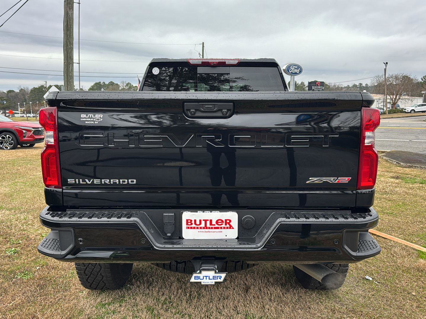 Used 2024 Chevrolet Silverado 2500 ZR2 w/ Technology Package image 4