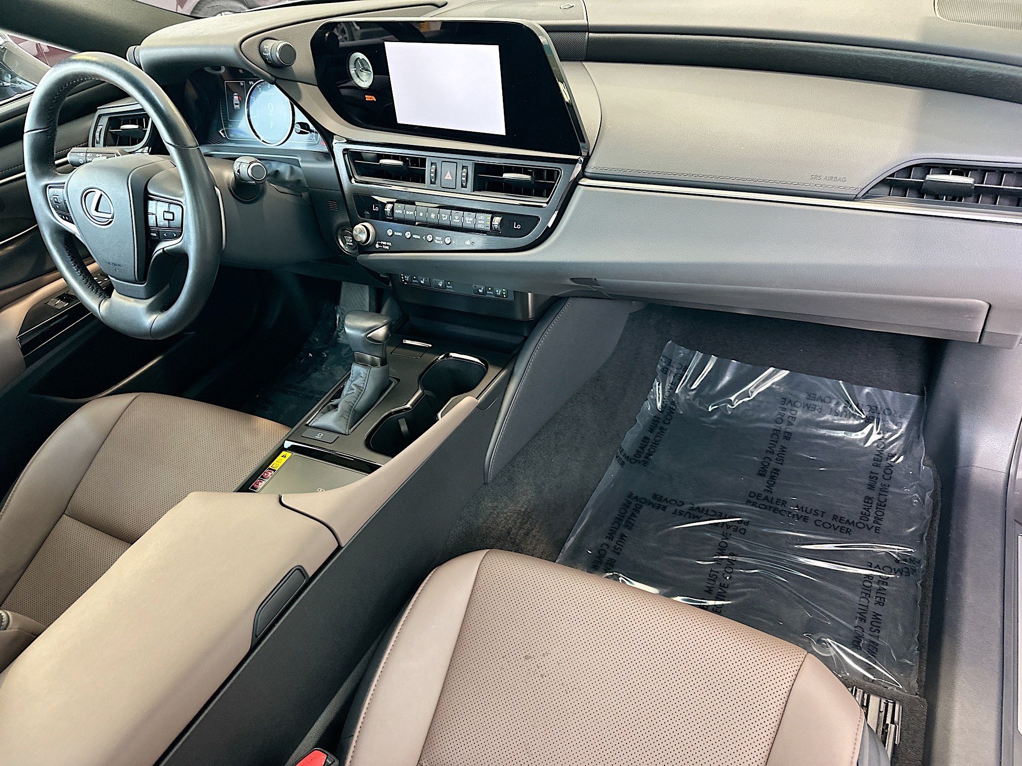 Used 2024 Lexus ES 350 w/ Premium Package FWD image 27