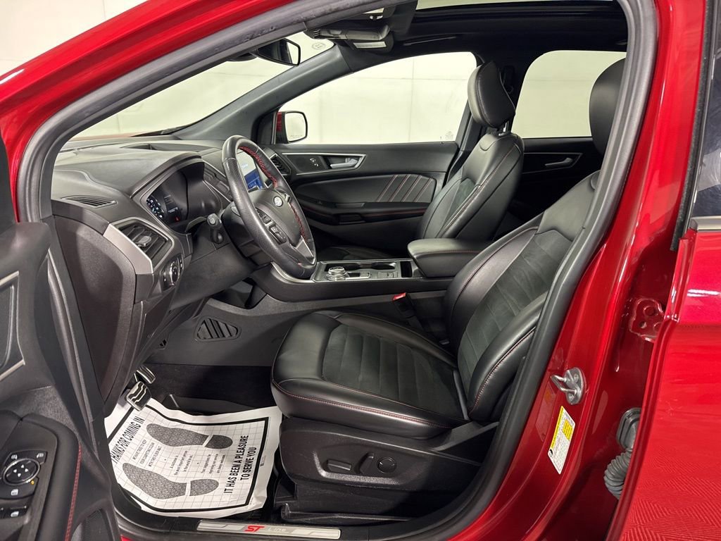 Used 2023 Ford Edge ST-Line AWD/4WD image 17
