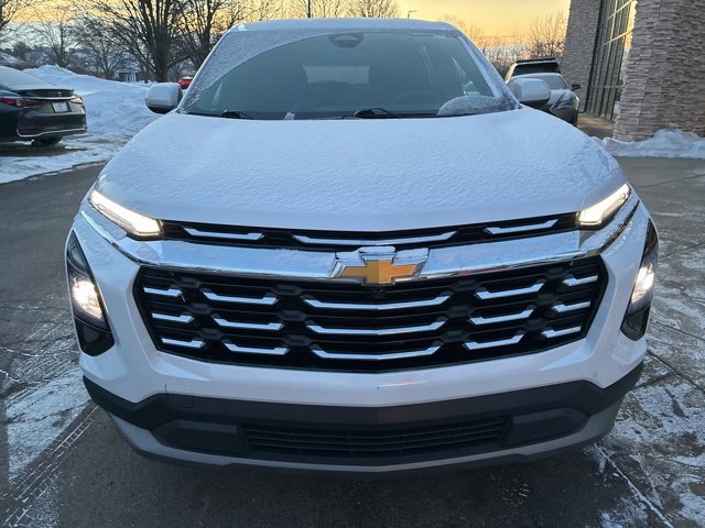 Used 2025 Chevrolet Equinox LT image 8