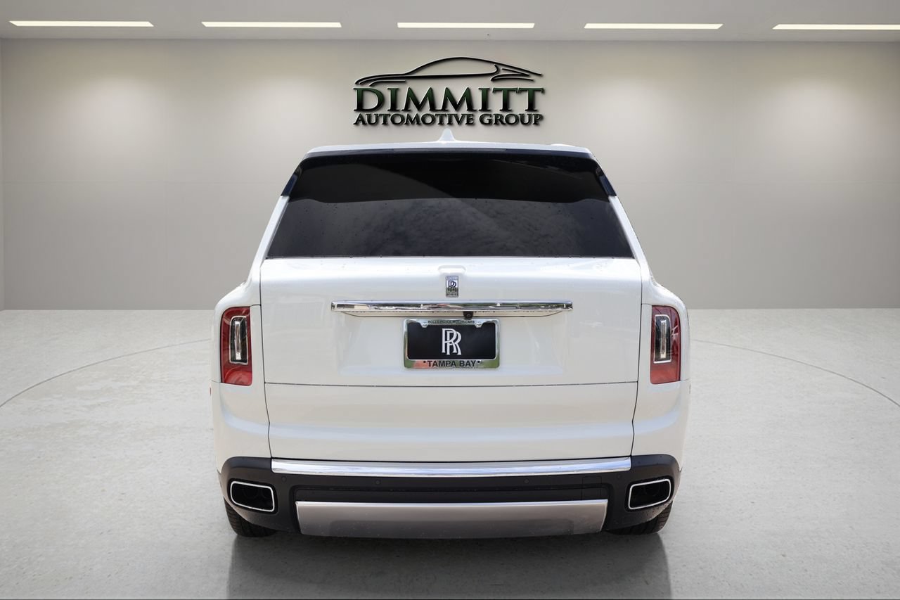 Certified 2024 Rolls-Royce Cullinan AWD/4WD image 4
