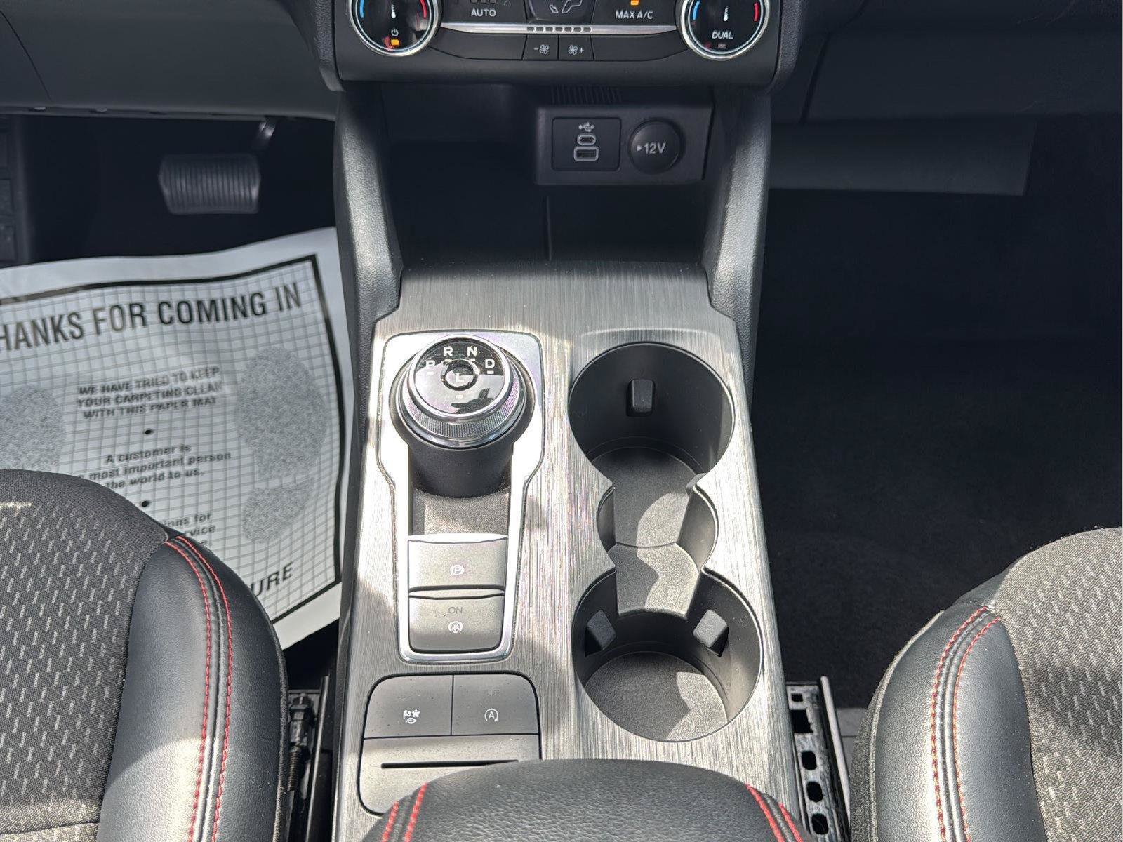 Used 2025 Ford Escape ST-Line FWD image 18