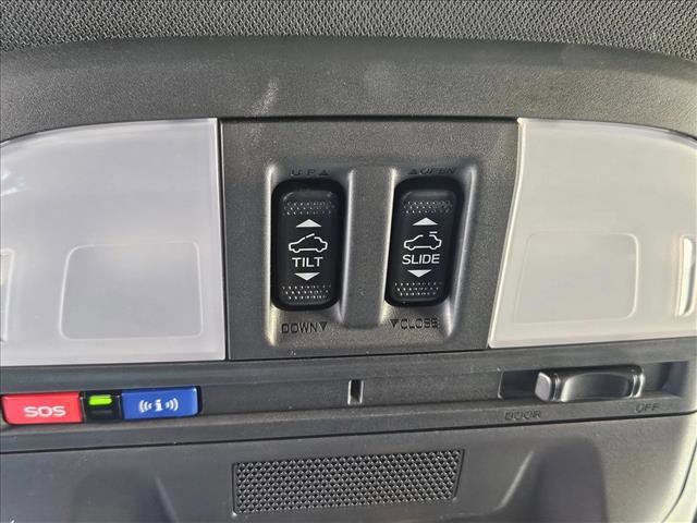 Used 2024 Subaru Crosstrek 2.5i Wilderness w/ Crosstrek Mirror Package image 17