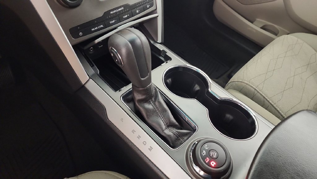 Used 2015 Ford Explorer 4WD image 19