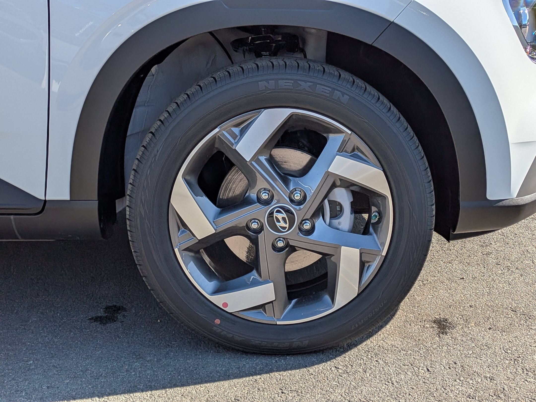 New 2026 Hyundai Venue SEL FWD image 7