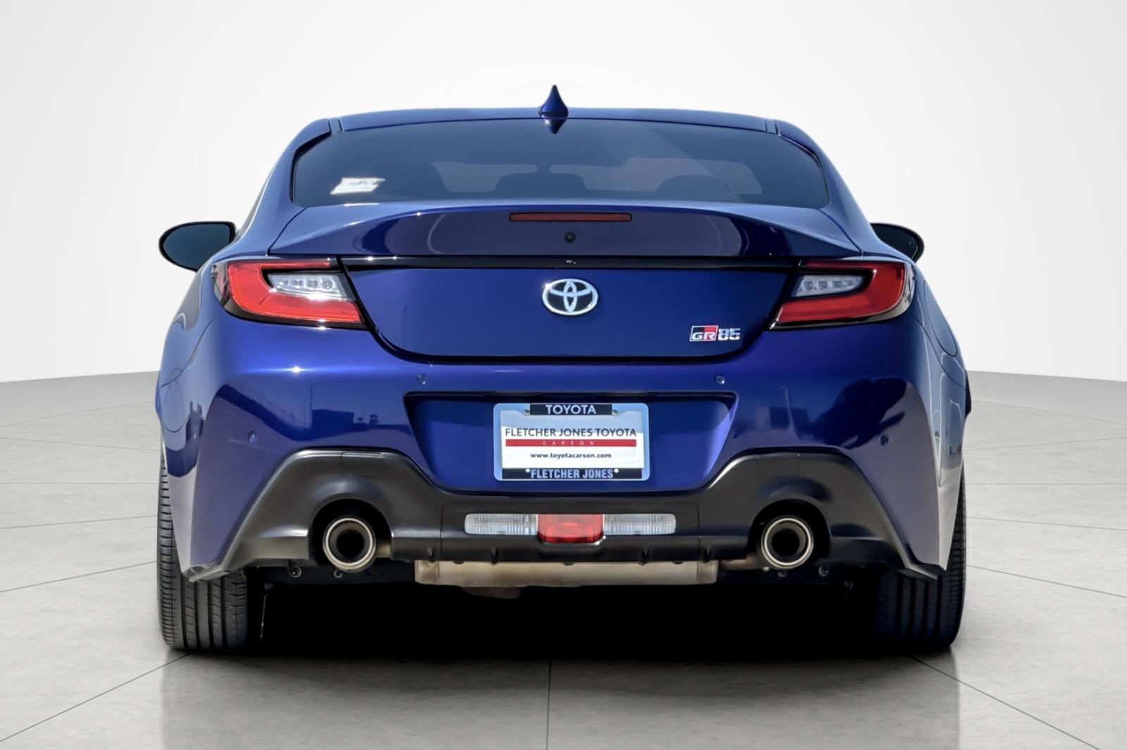 Used 2023 Toyota GR86 w/ ALL Weather Mat Package (TMS) RWD image 4