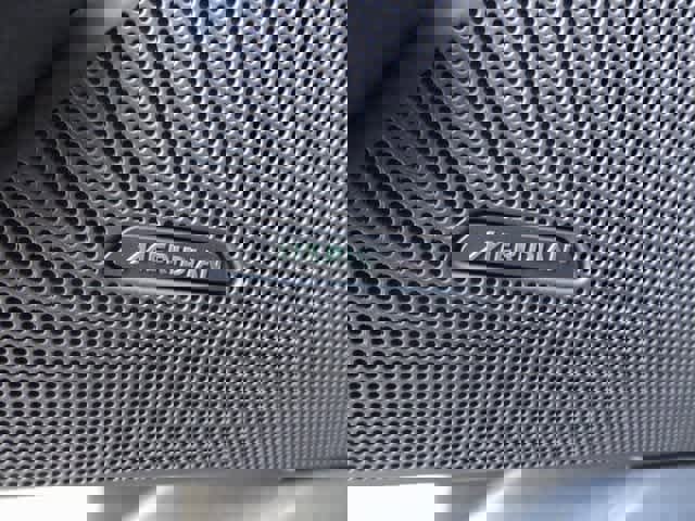 Used 2021 Land Rover Range Rover Velar R-Dynamic S image 17