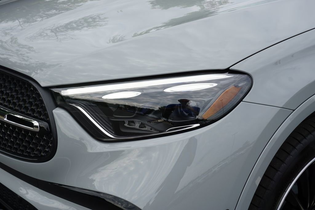 New 2026 Mercedes-Benz GLC 300 4MATIC image 11
