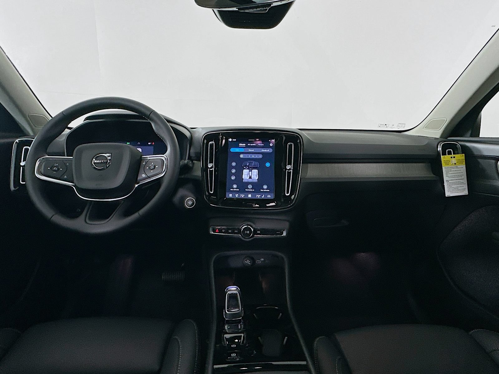 New 2026 Volvo XC40 B5 Plus w/ Protection Package Premier AWD/4WD image 14