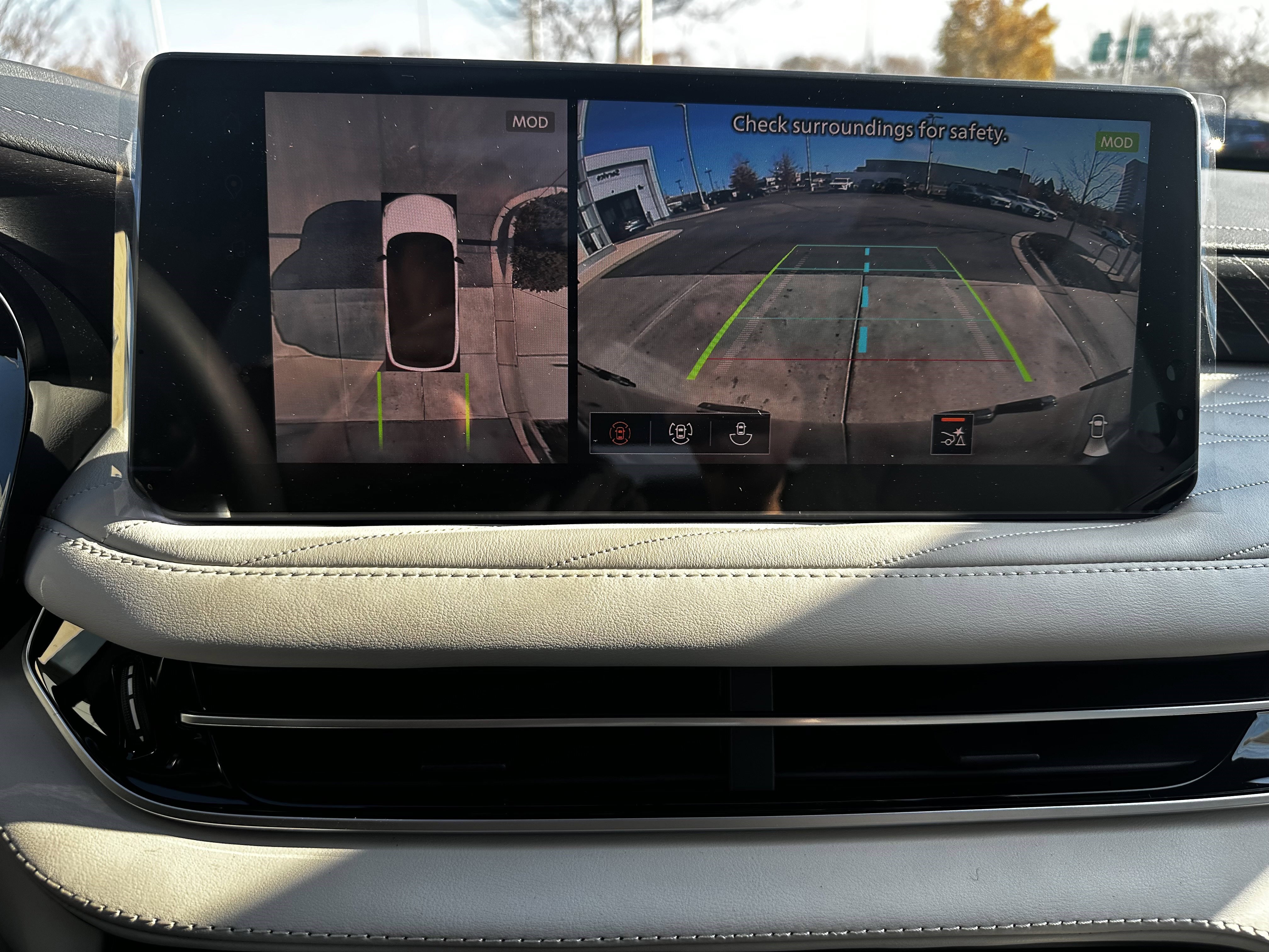 New 2026 INFINITI QX60 Autograph image 18