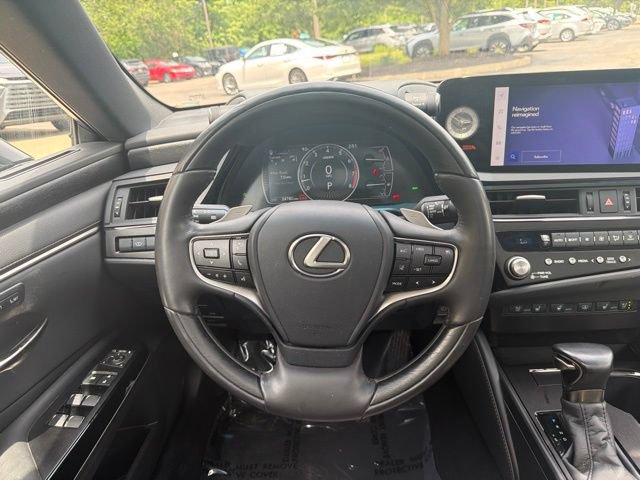 Used 2023 Lexus ES 350 w/ Accessory Package (Z1) FWD image 14