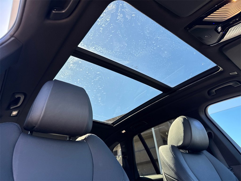 Used 2019 BMW X5 xDrive40i w/ Convenience Package image 17