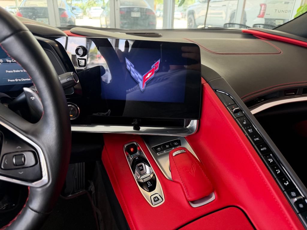 Used 2020 Chevrolet Corvette Stingray Preferred Cpe w/ 2LT Preferred Equipment Group RWD image 24
