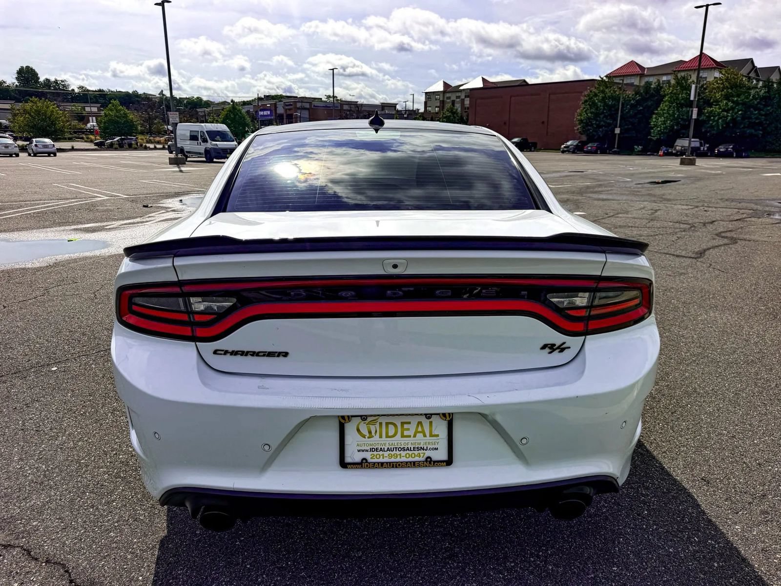 Used 2019 Dodge Charger R/T RWD image 7
