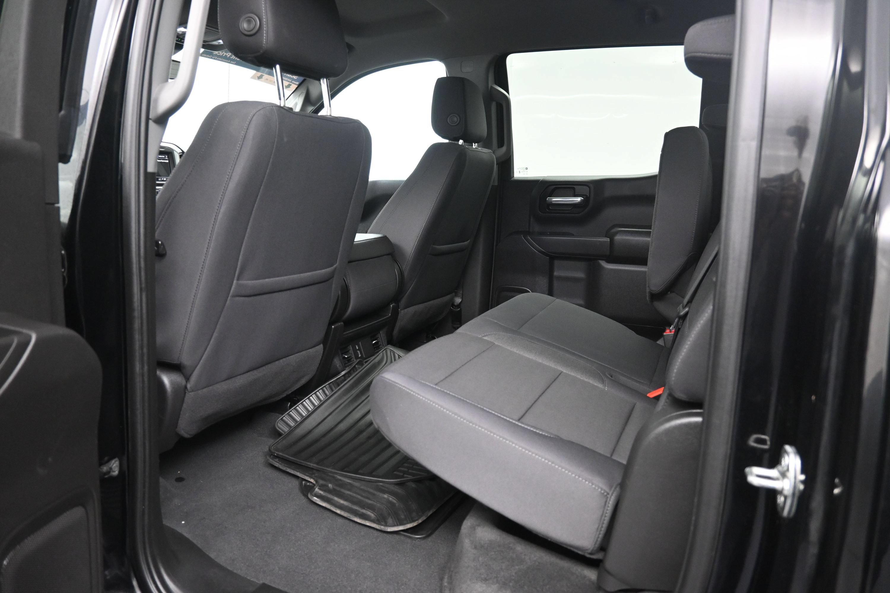 Used 2025 Chevrolet Silverado 1500 Custom Trail Boss AWD/4WD image 22