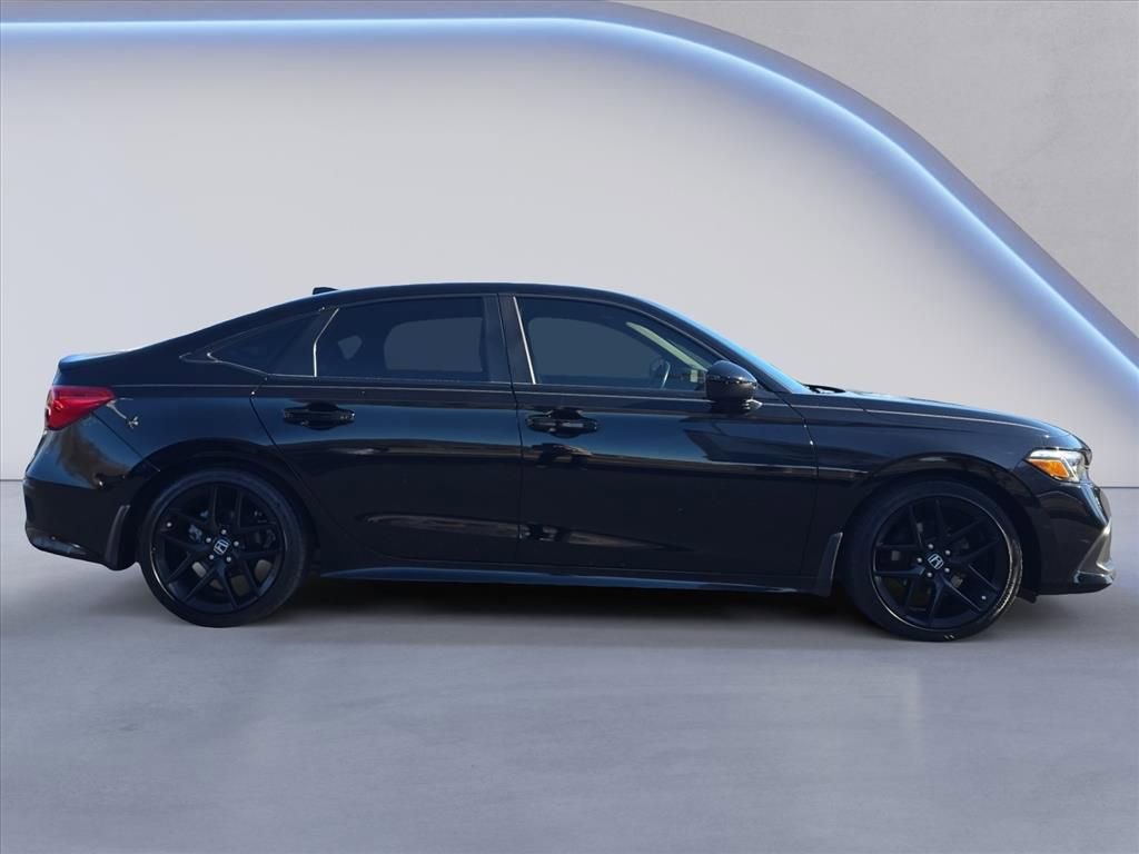 Used 2023 Honda Civic Sport image 6