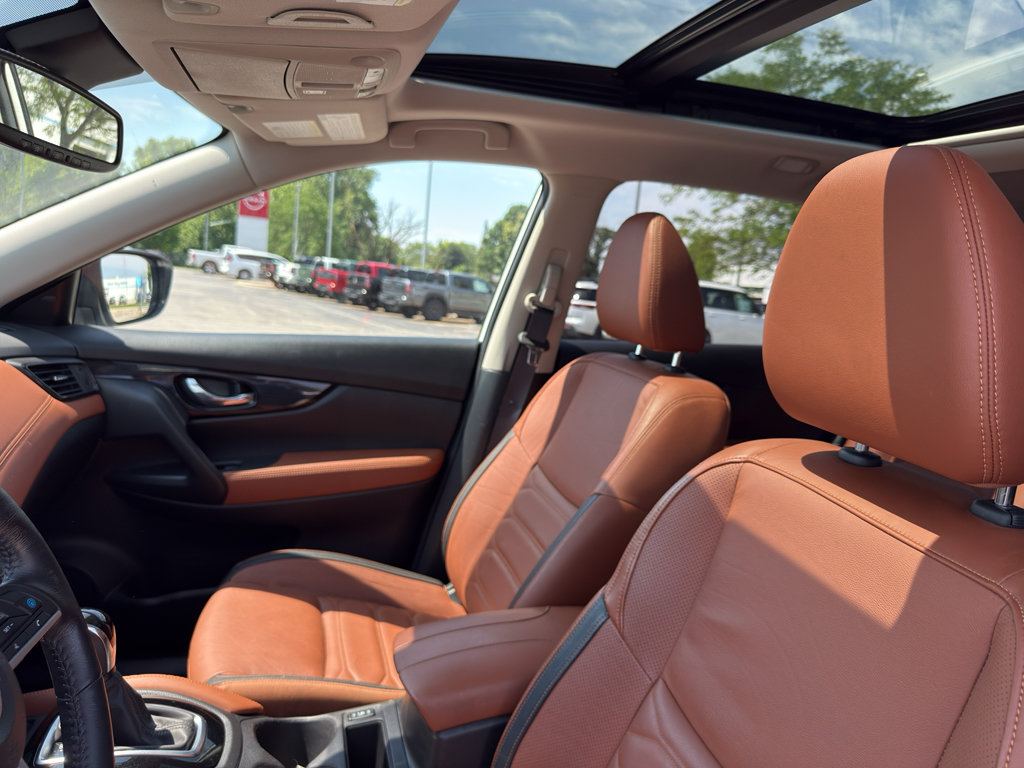 Used 2018 Nissan Rogue SL w/ Premium Package AWD/4WD image 36