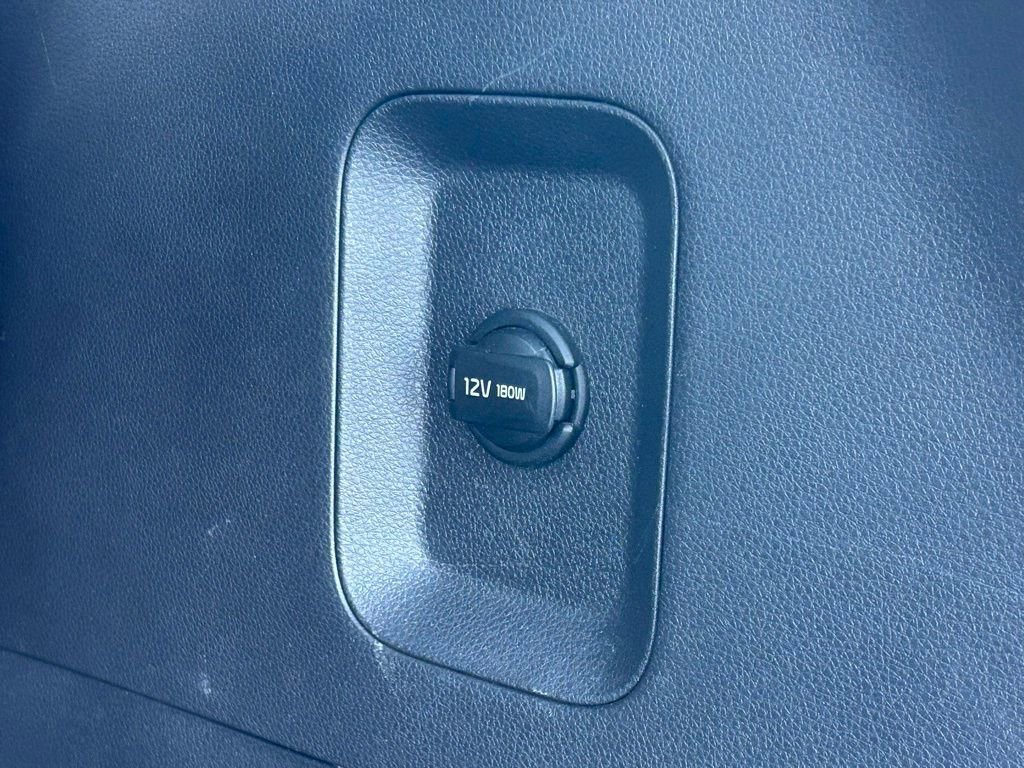 Used 2024 Kia Carnival LX FWD image 64
