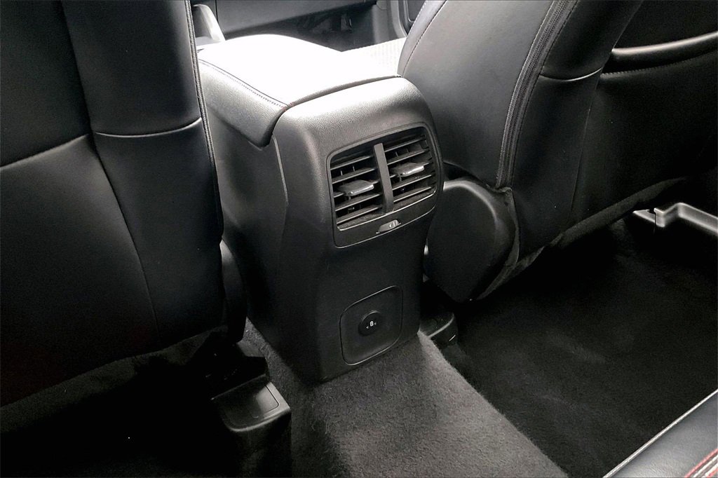 Used 2023 Ford Escape ST-Line image 33