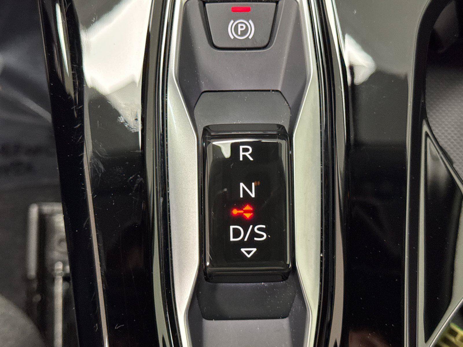 Certified 2025 Audi Q5 Premium w/ Convenience Package AWD/4WD image 22
