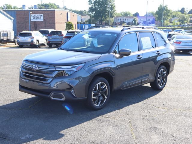 Used 2025 Subaru Forester Limited w/ Popular Package #1 AWD/4WD image 4