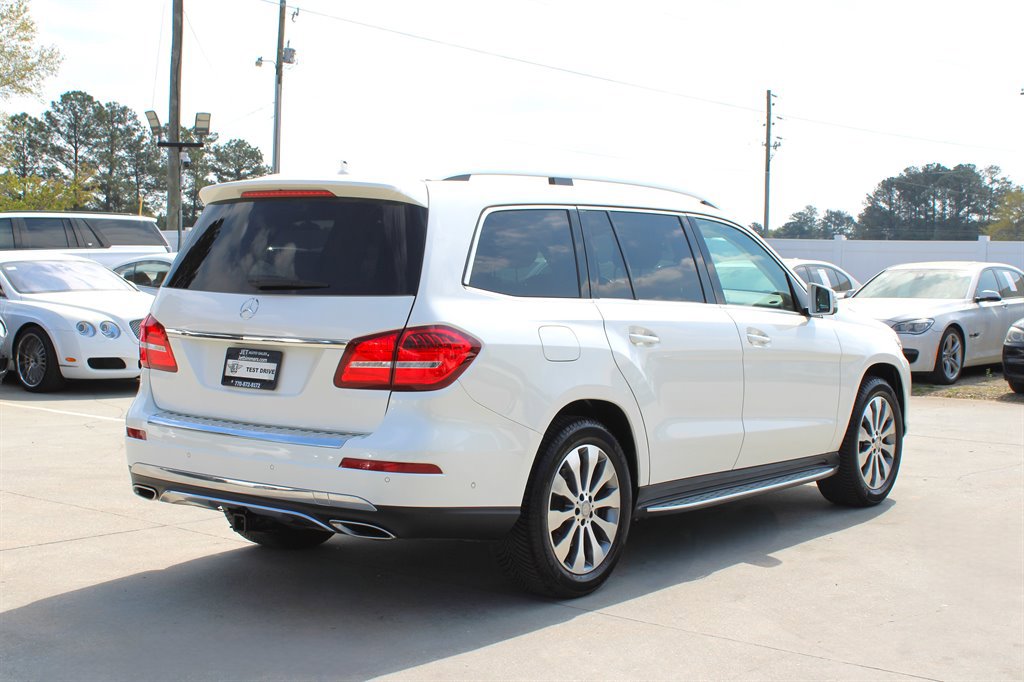 Used 2017 Mercedes-Benz GLS 450 4MATIC image 7