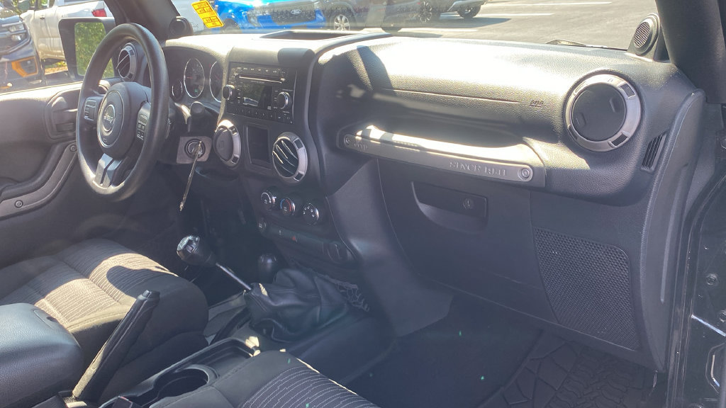 Used 2012 Jeep Wrangler Sport AWD/4WD image 11