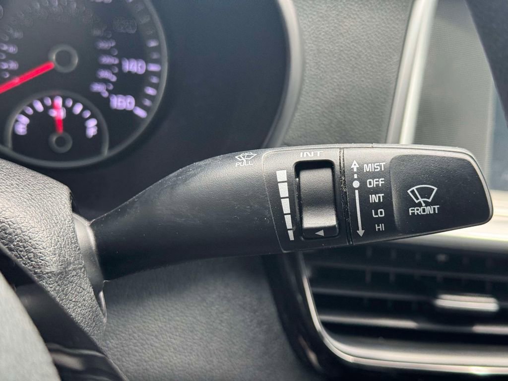 Used 2020 Kia Optima LX FWD image 21