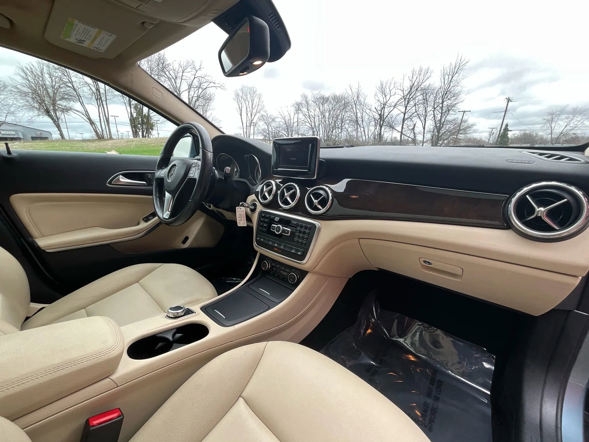 Used 2015 Mercedes-Benz GLA 250 GLA 250 4MATIC Sport Utility 4 image 15