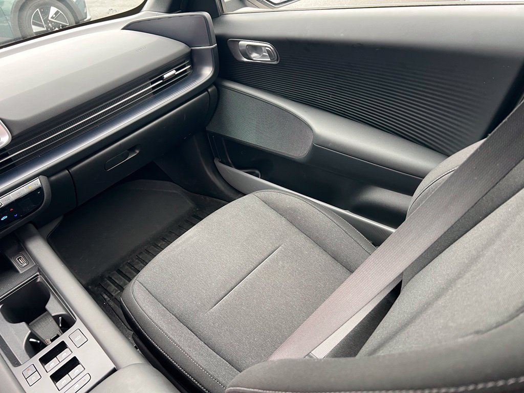 Certified 2025 Hyundai Ioniq 6 SE AWD/4WD image 11