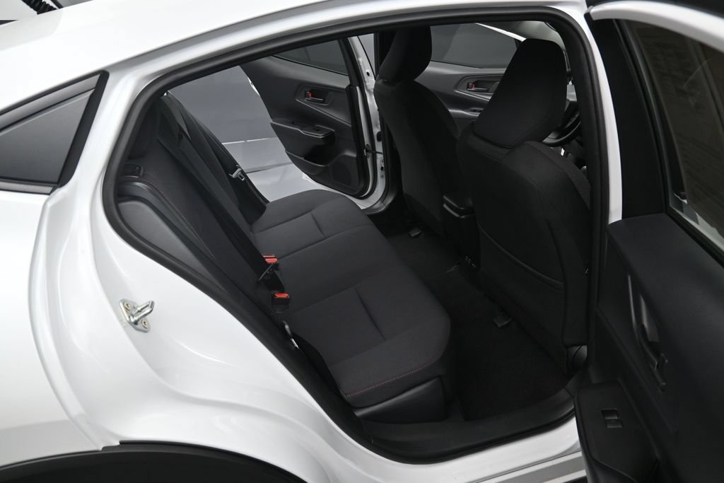 Certified 2024 Toyota Prius Prime FWD image 28