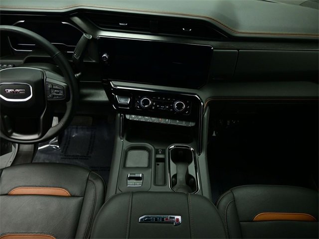 Used 2024 GMC Sierra 3500 AT4 w/ AT4 Premium Plus Package image 6