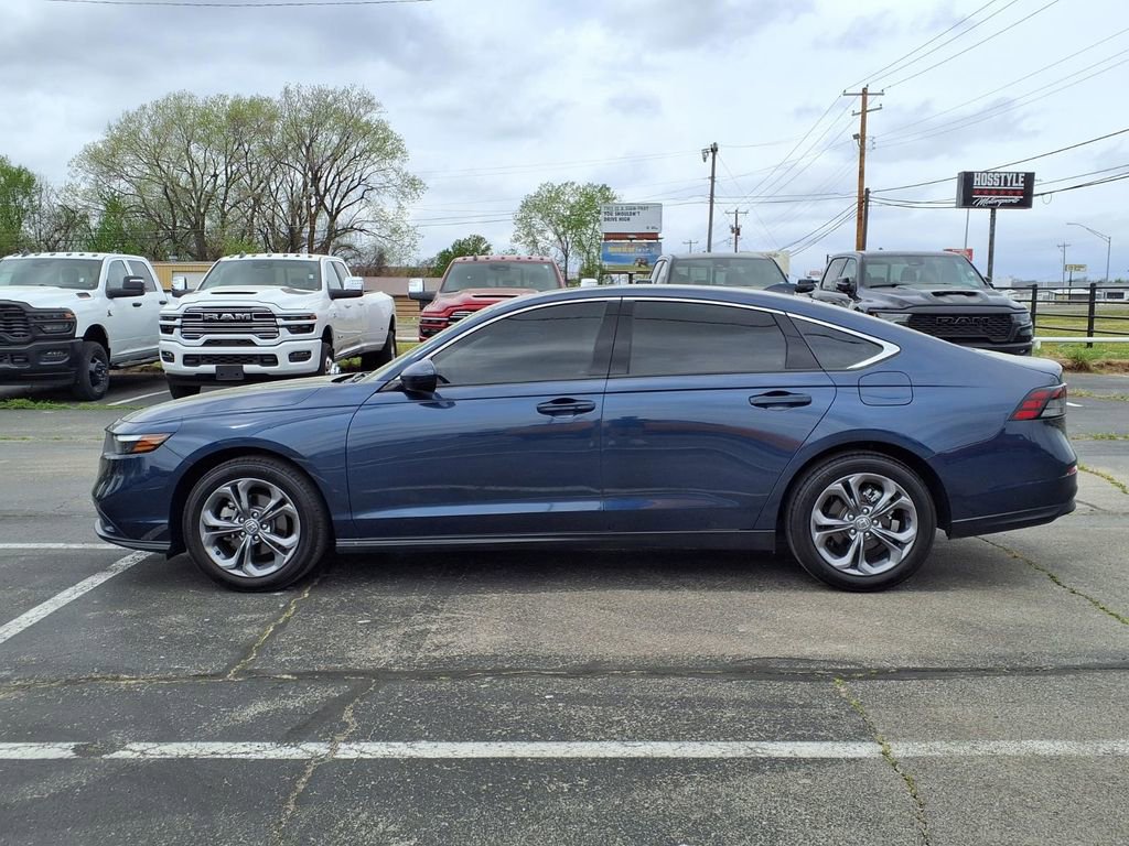 Used 2024 Honda Accord EX image 4