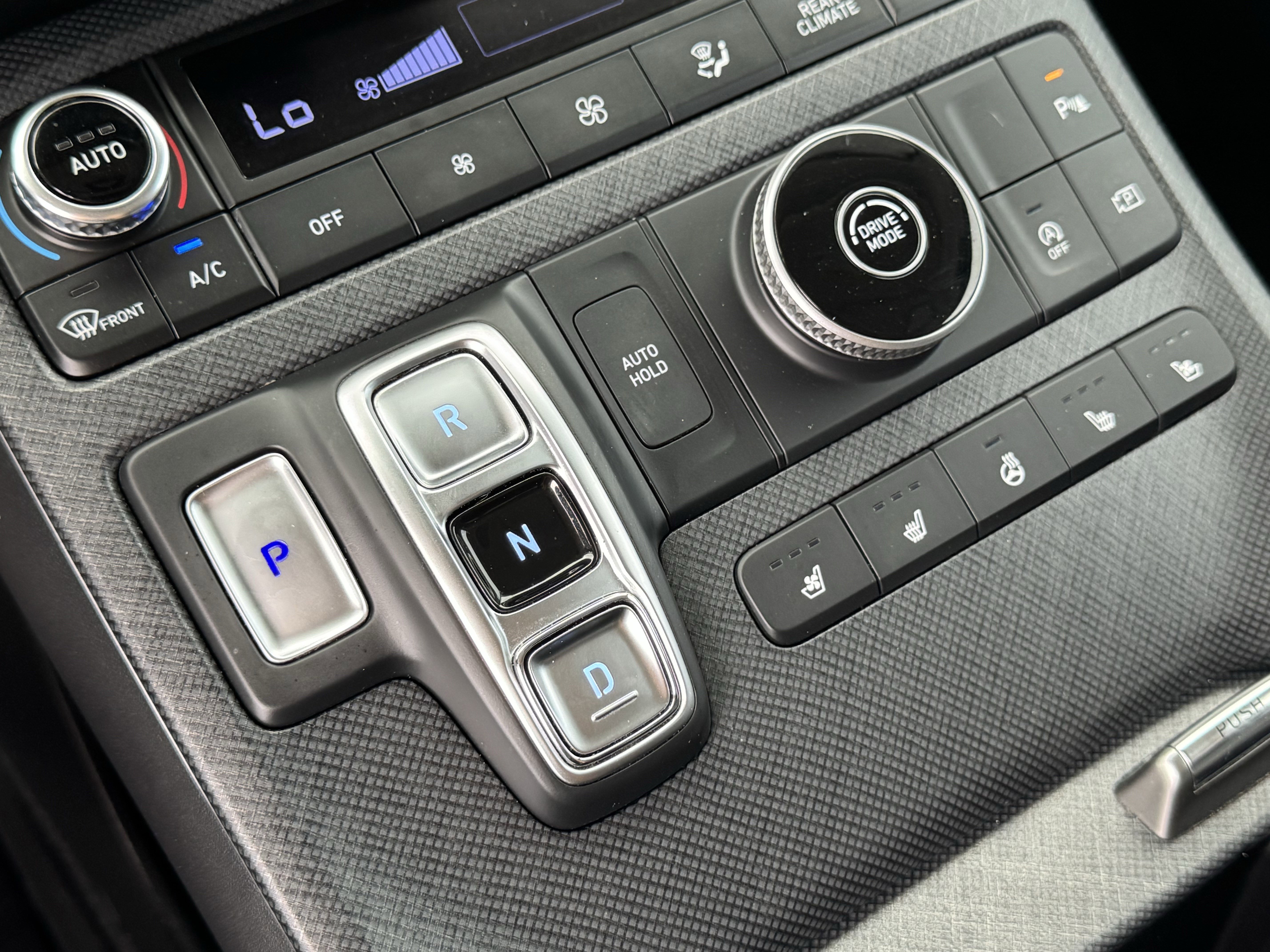 Used 2023 Hyundai Palisade Limited image 21