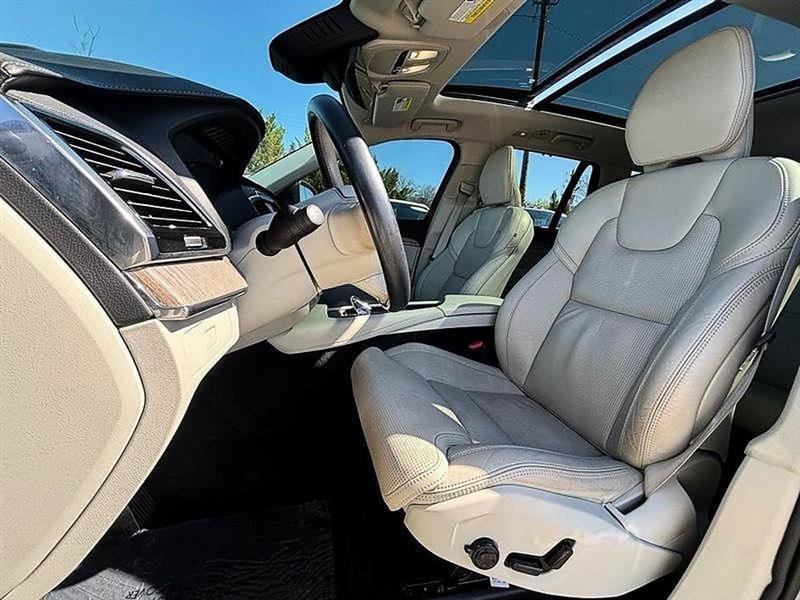 Used 2023 Volvo XC90 B6 Ultimate image 34