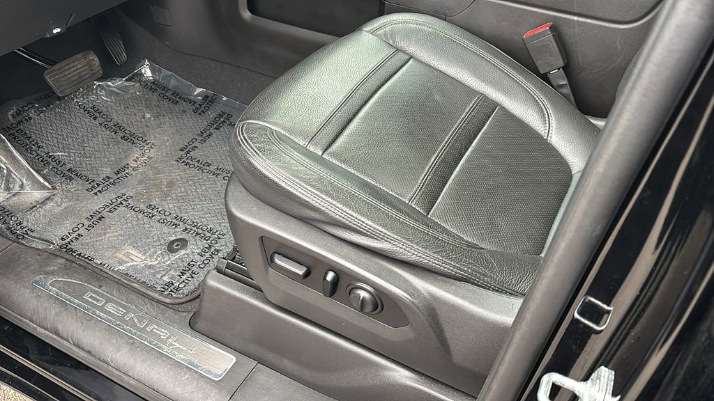Used 2021 GMC Sierra 1500 Denali w/ Denali Ultimate Package image 27