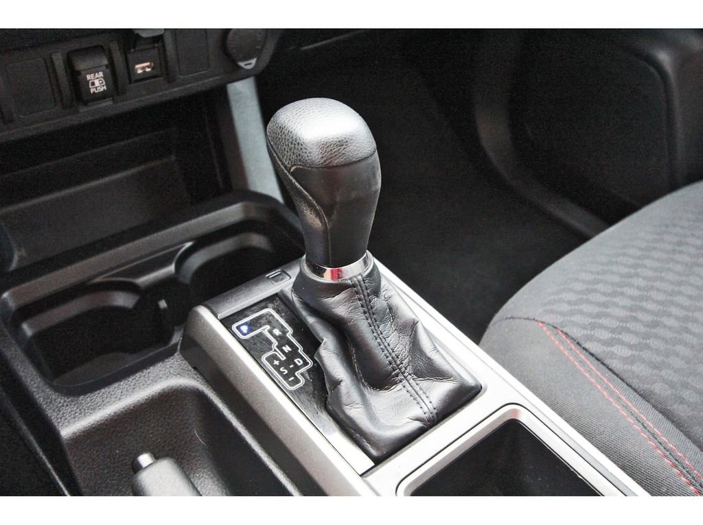 Used 2021 Toyota Tacoma SR5 image 27