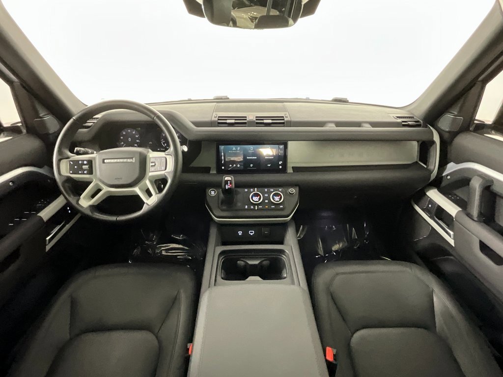 Used 2024 Land Rover Defender 110 S image 10