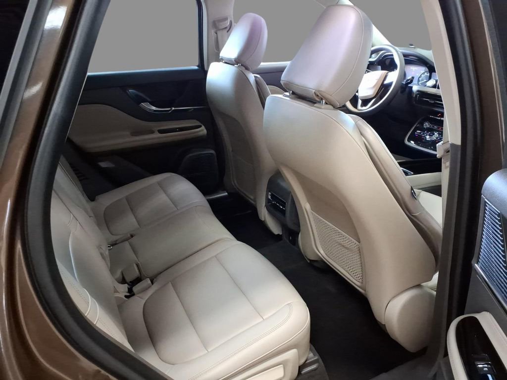 Certified 2022 Lincoln Corsair FWD image 10