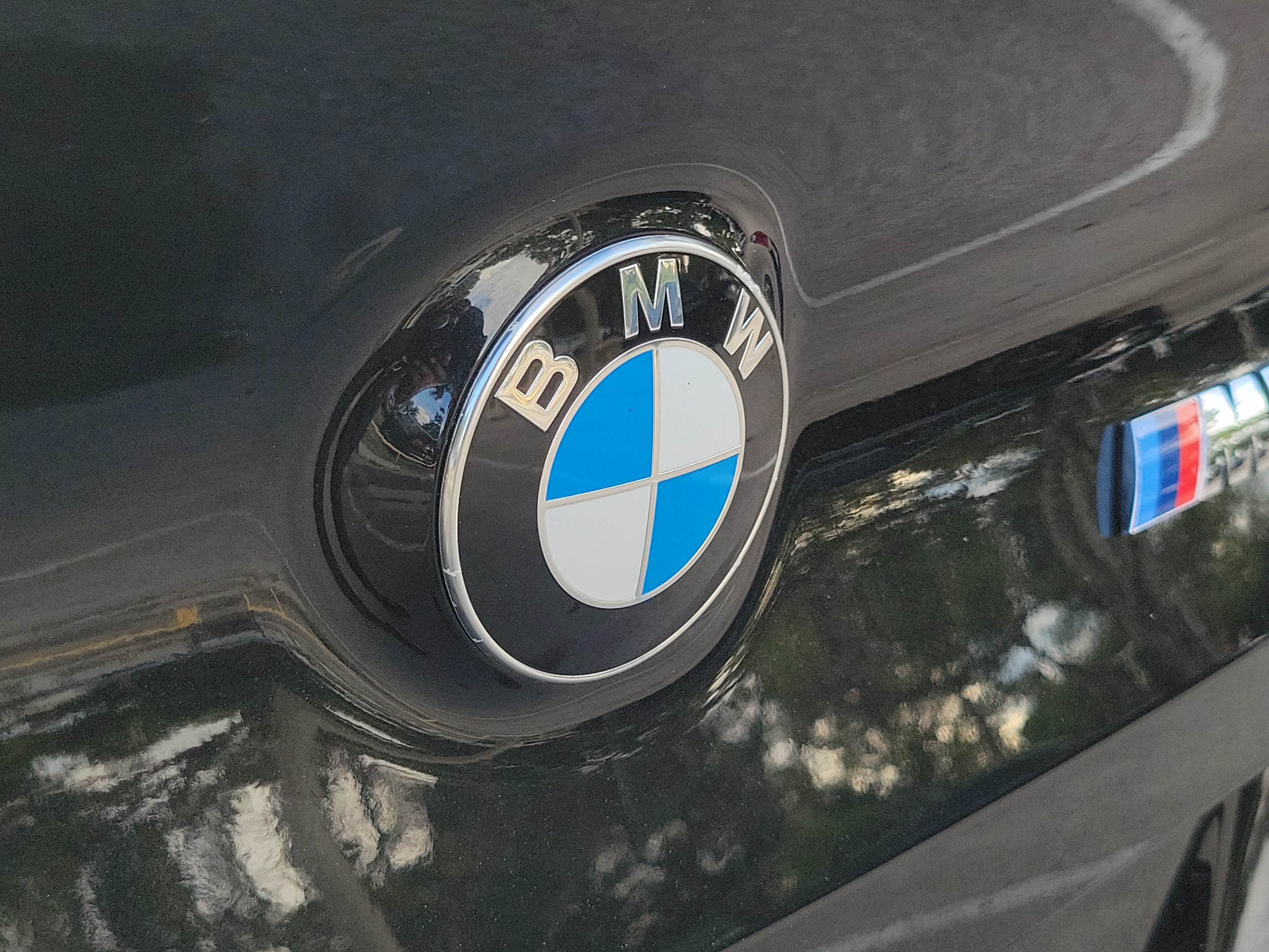 Used 2020 BMW M8 Convertible AWD/4WD image 6