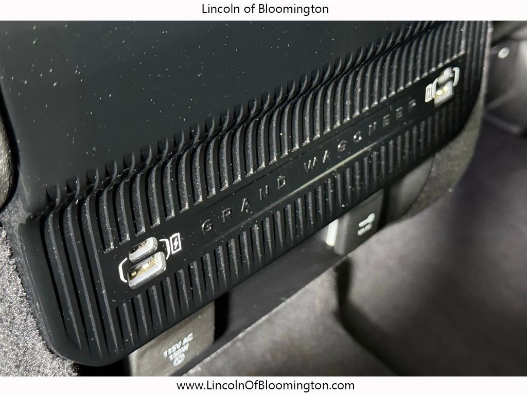 Used 2022 Jeep Grand Wagoneer Series I image 53
