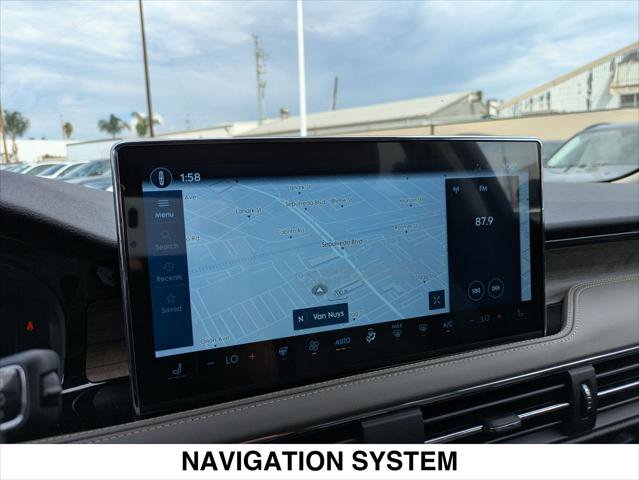 New 2025 Lincoln Corsair Reserve image 9