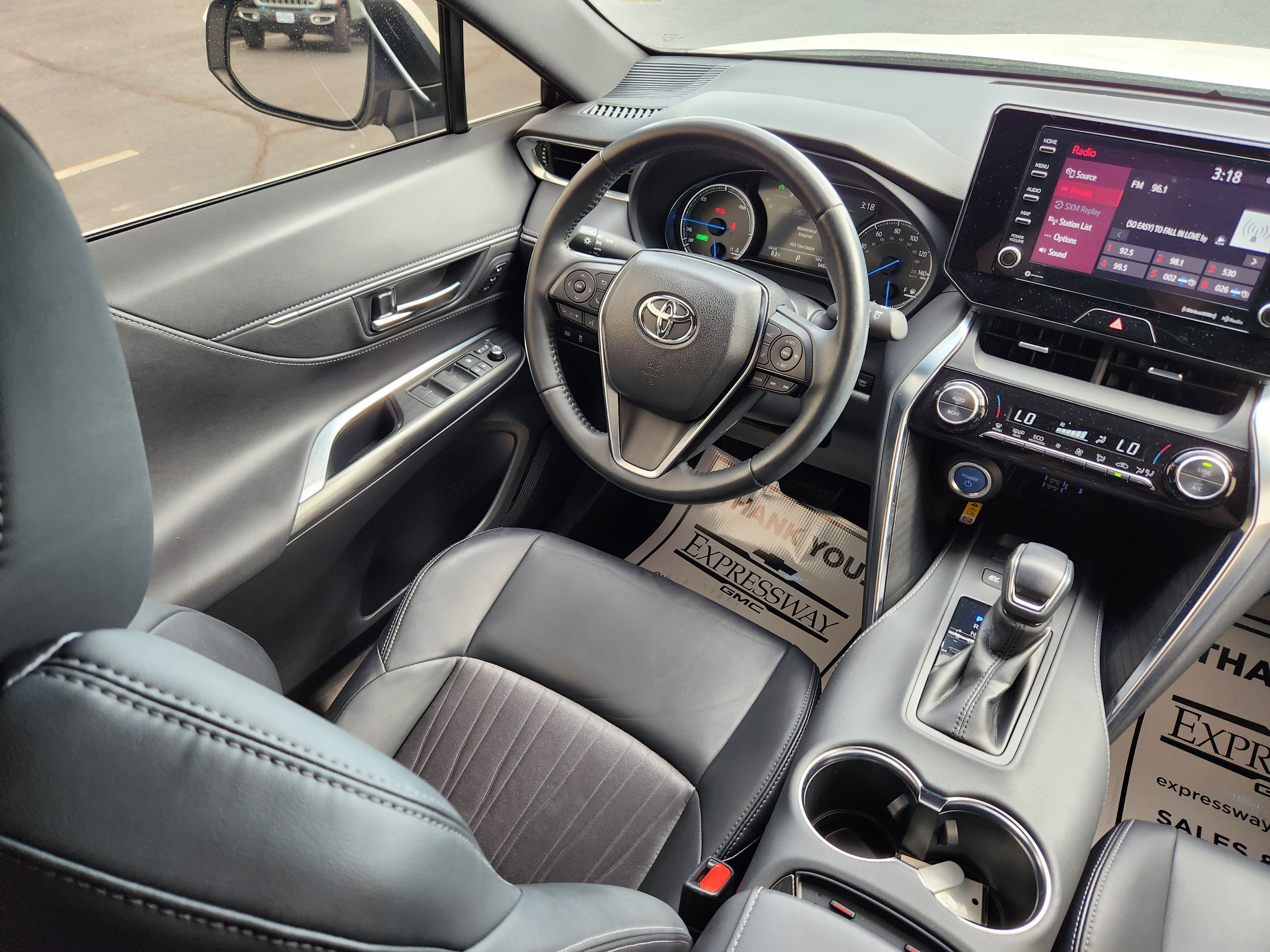 Used 2021 Toyota Venza XLE AWD/4WD image 14