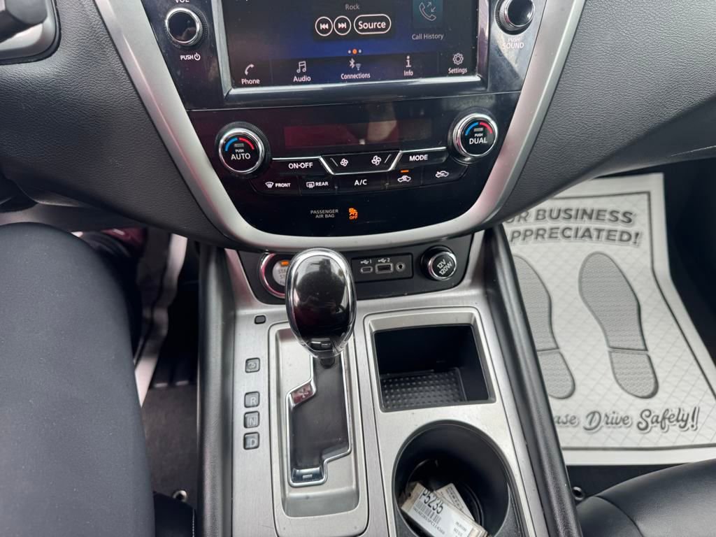 Used 2023 Nissan Murano SV image 18