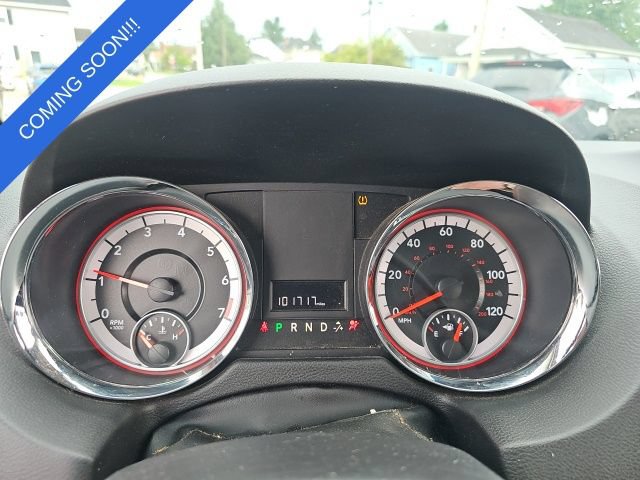 Used 2013 Dodge Grand Caravan SXT FWD image 12