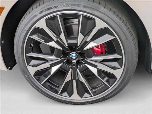 New 2026 BMW iX xDrive60 w/ M Sport Package image 10